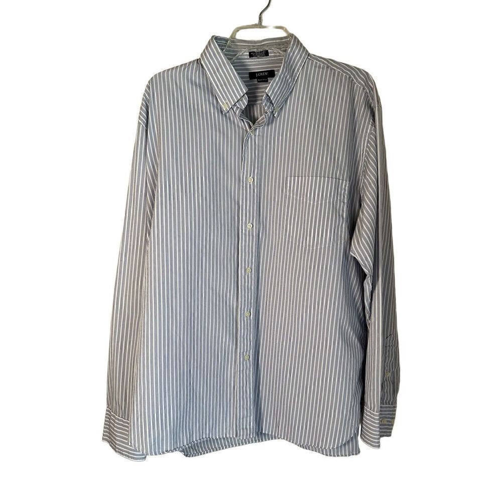 J. Crew men’s long sleeve button down shirt size XL #1-0191